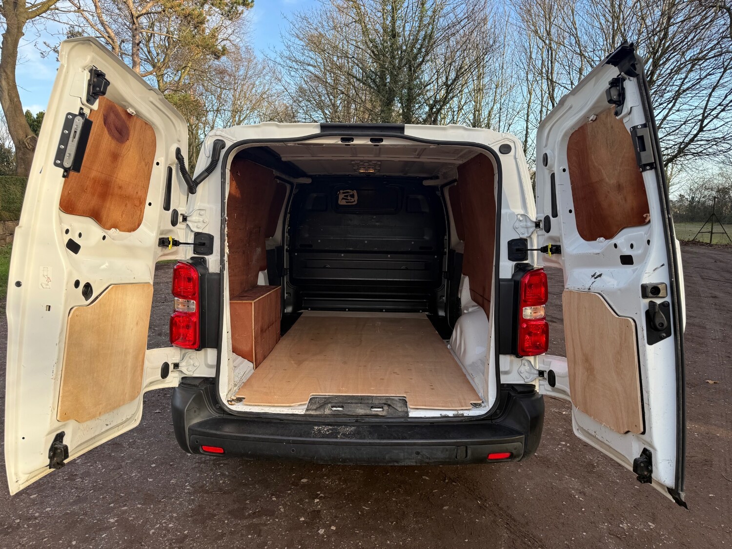 Used Vauxhall Vivaro 2022 for sale - 78063127: Photo 8