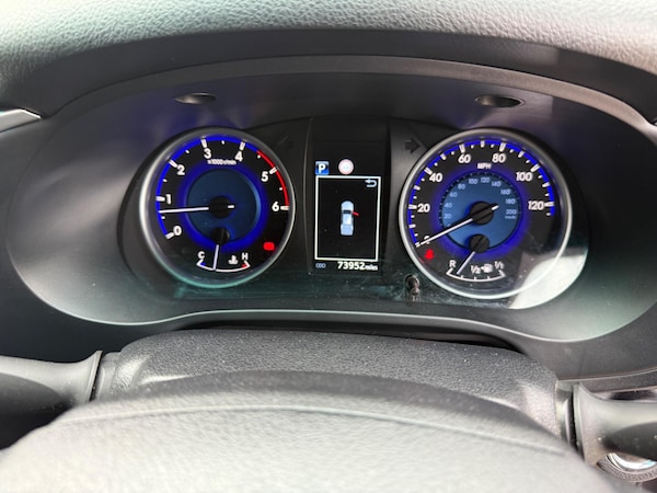 Used Toyota Hilux 2020 for sale - 74598233: Photo 23