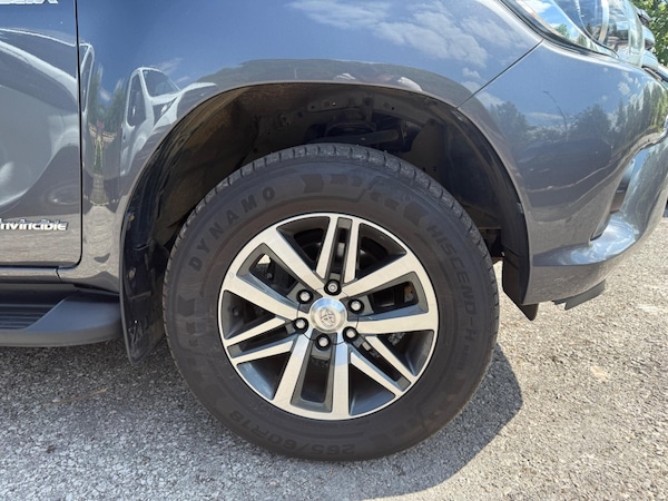 Used Toyota Hilux 2020 for sale - 74598233: Photo 32