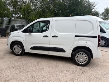 Used Vauxhall Combo 2020 for sale - 75307074: Photo