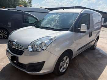 Used Vauxhall Combo 2018 for sale - 75106423: Photo