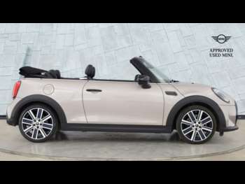 Used MINI Convertible 2024 for sale - 74377050: Photo