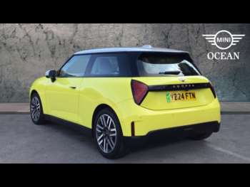 Used MINI Electric Cooper 2024 for sale - 74165776: Photo
