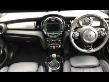 Used MINI Hatch 2021 for sale - 73922659: Photo