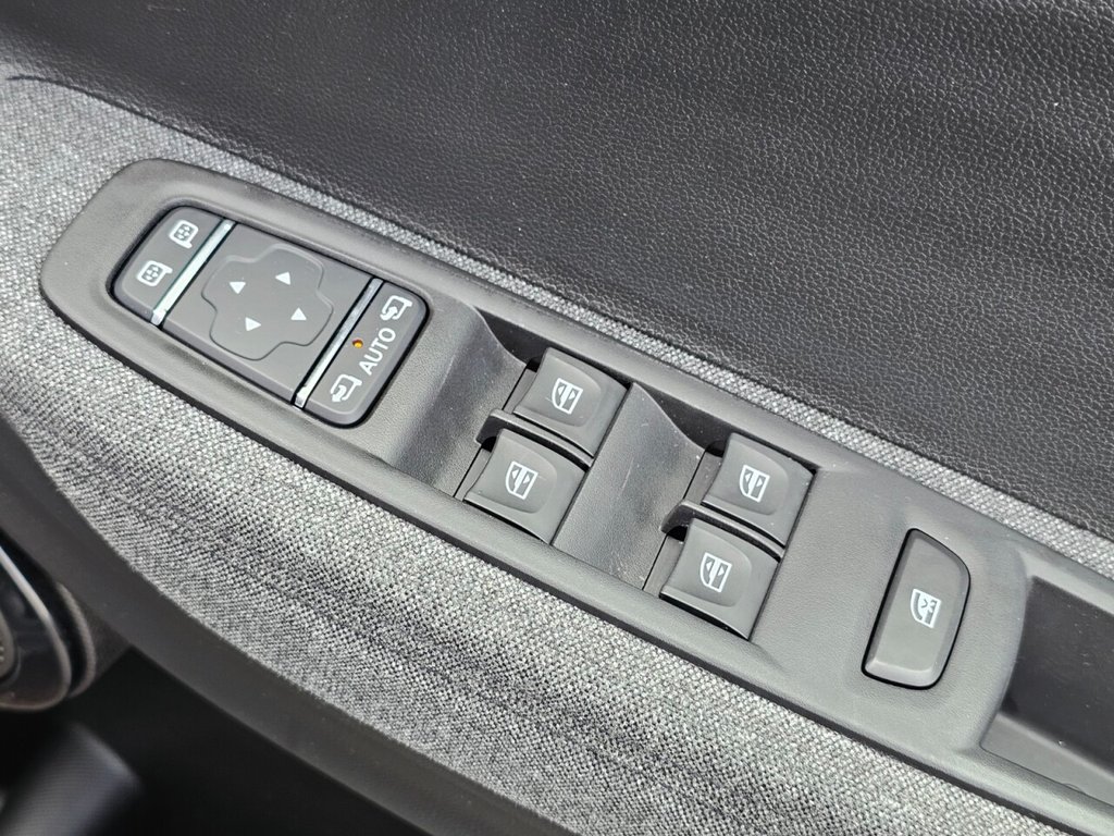 Used Renault Zoe 2020 for sale - 77200200: Photo 25