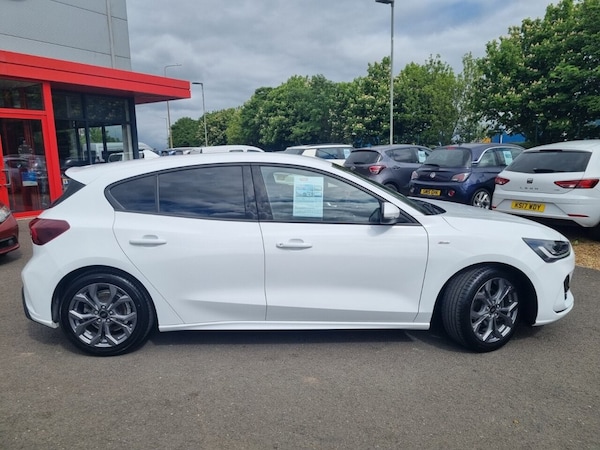 Used Ford Focus 2022 for sale - 74066044: Photo 11