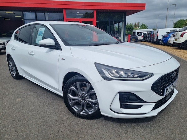 Used Ford Focus 2022 for sale - 74066044: Photo 1
