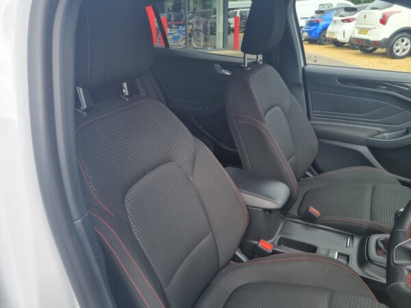 Used Ford Focus 2022 for sale - 74066044: Photo 23