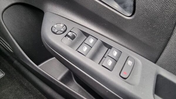 Used Vauxhall Corsa 2023 for sale - 70696989: Photo 25