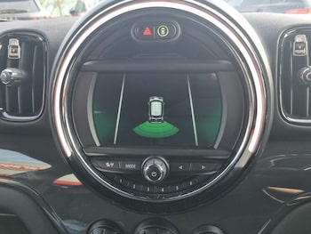 Used MINI Countryman 2018 for sale - 77952850: Photo