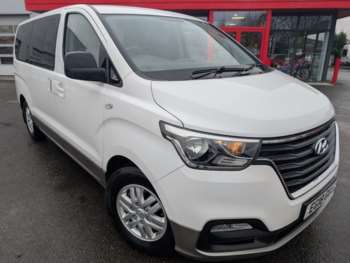 2018 (18) - 2.5 CRDi SE MPV 5dr Diesel Auto Euro 6 (170 ps)