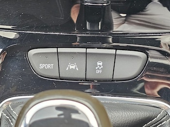 Used Vauxhall Astra 2017 for sale - 75502533: Photo