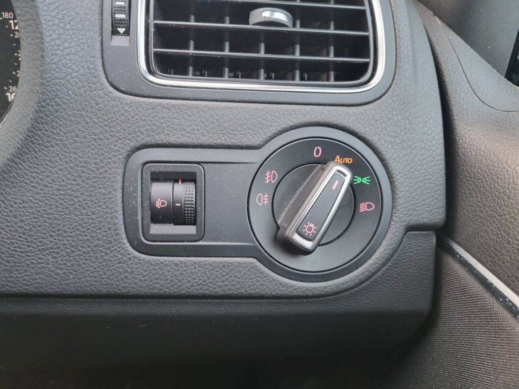 Used Volkswagen Polo 2017 for sale - 77139373: Photo 13