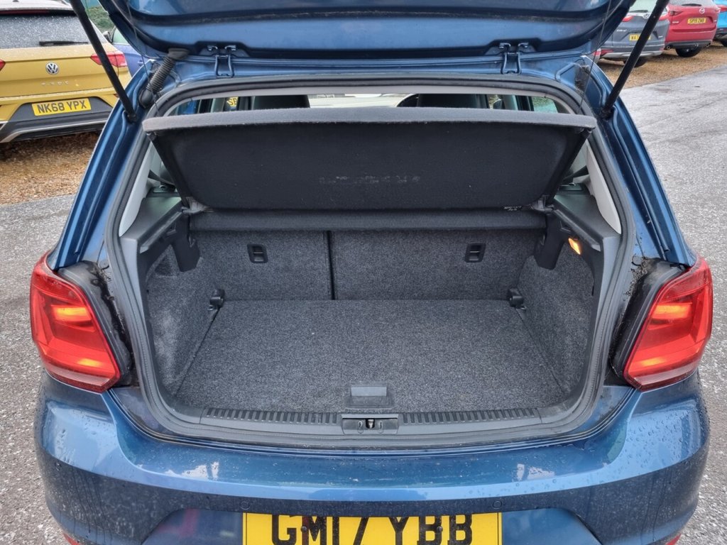 Used Volkswagen Polo 2017 for sale - 77139373: Photo 6