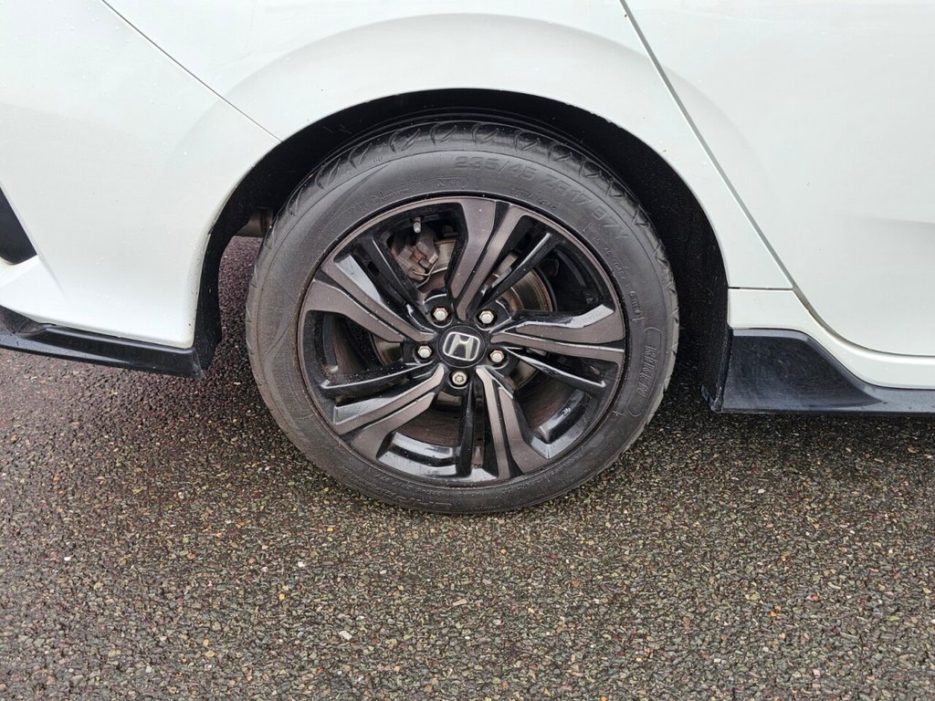 Used Honda Civic 2017 for sale - 75923577: Photo 11