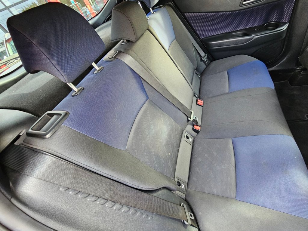 Used Toyota C-HR 2018 for sale - 75923421: Photo 14