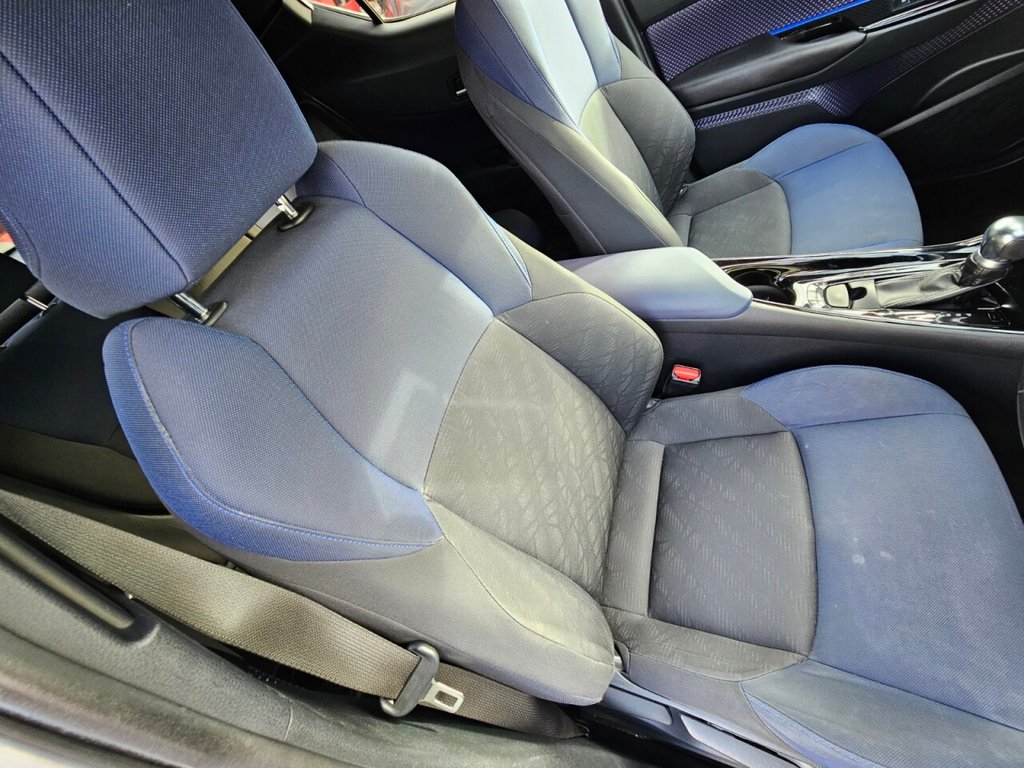 Used Toyota C-HR 2018 for sale - 75923421: Photo 16