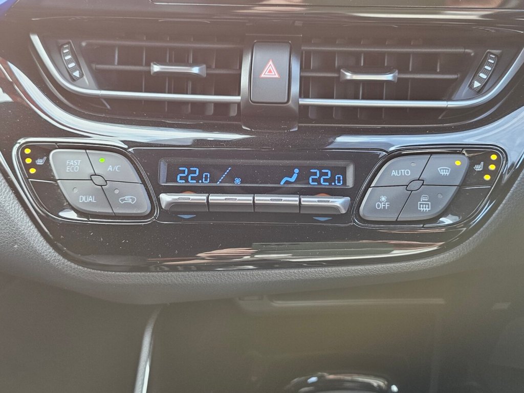 Used Toyota C-HR 2018 for sale - 75923421: Photo 23