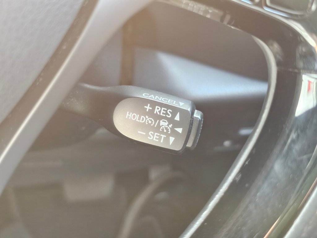 Used Toyota C-HR 2018 for sale - 75923421: Photo 26