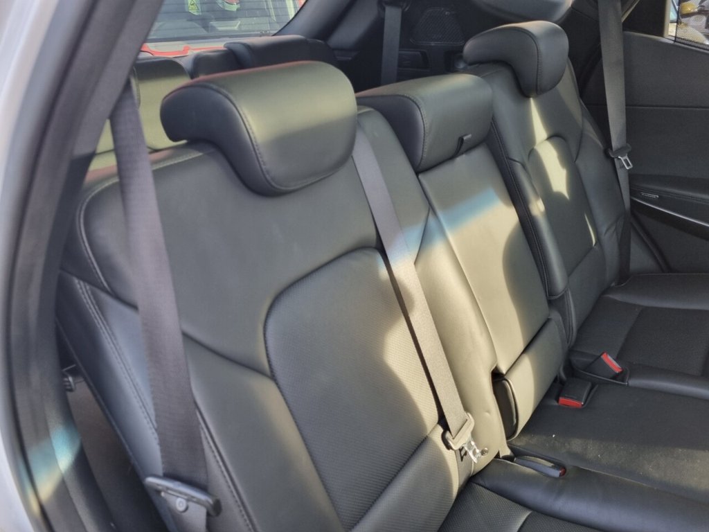 Used Hyundai Santa Fe 2017 for sale - 76570487: Photo 11