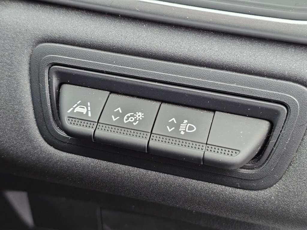 Used Renault Captur 2021 for sale - 76840990: Photo 29