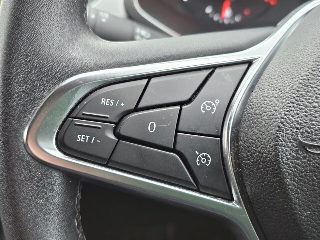 Used Renault Captur 2021 for sale - 76840990: Photo 36