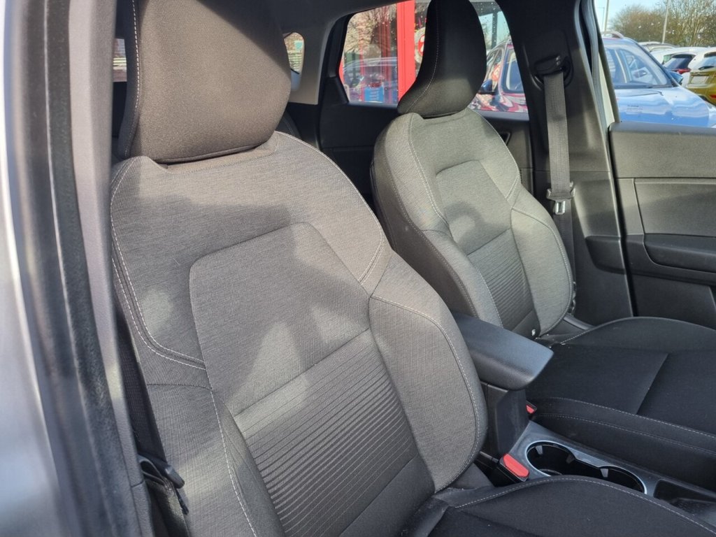 Used Renault Captur 2021 for sale - 76840990: Photo 9