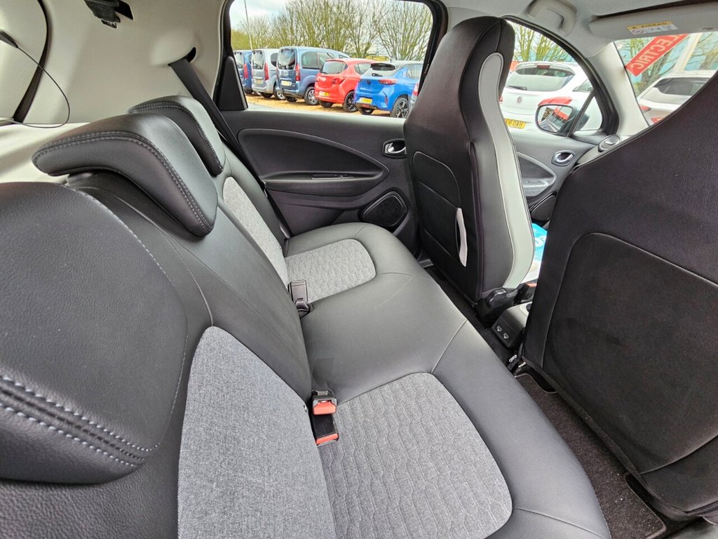 Used Renault Zoe 2020 for sale - 77890946: Photo 18