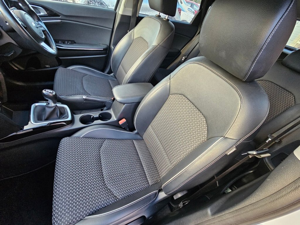 Used Kia Ceed 2018 for sale - 76356905: Photo 21