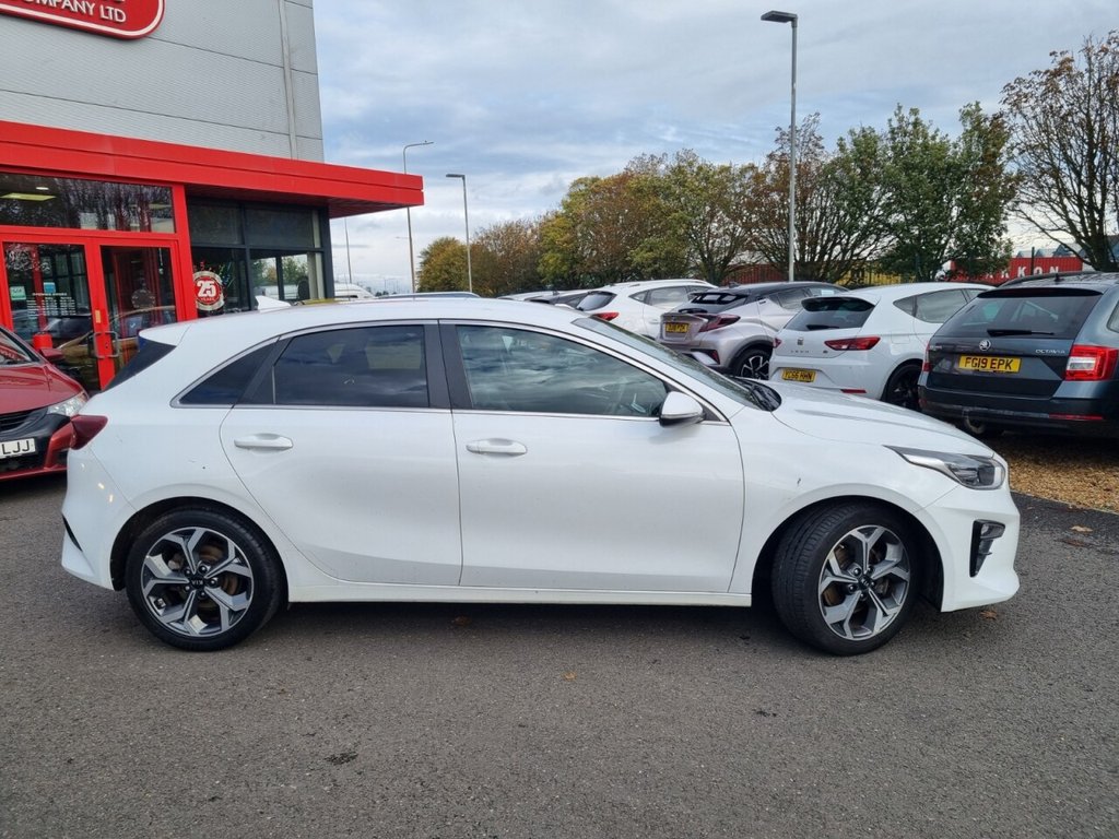 Used Kia Ceed 2018 for sale - 76356905: Photo 4