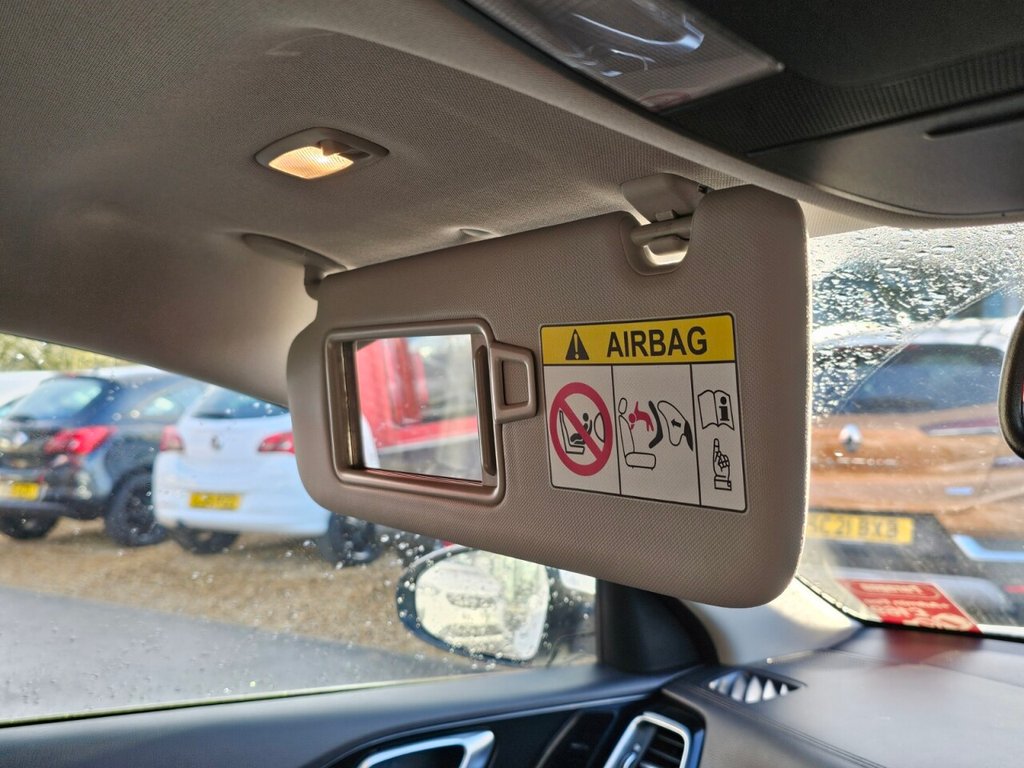 Used Kia Ceed 2018 for sale - 76356905: Photo 45