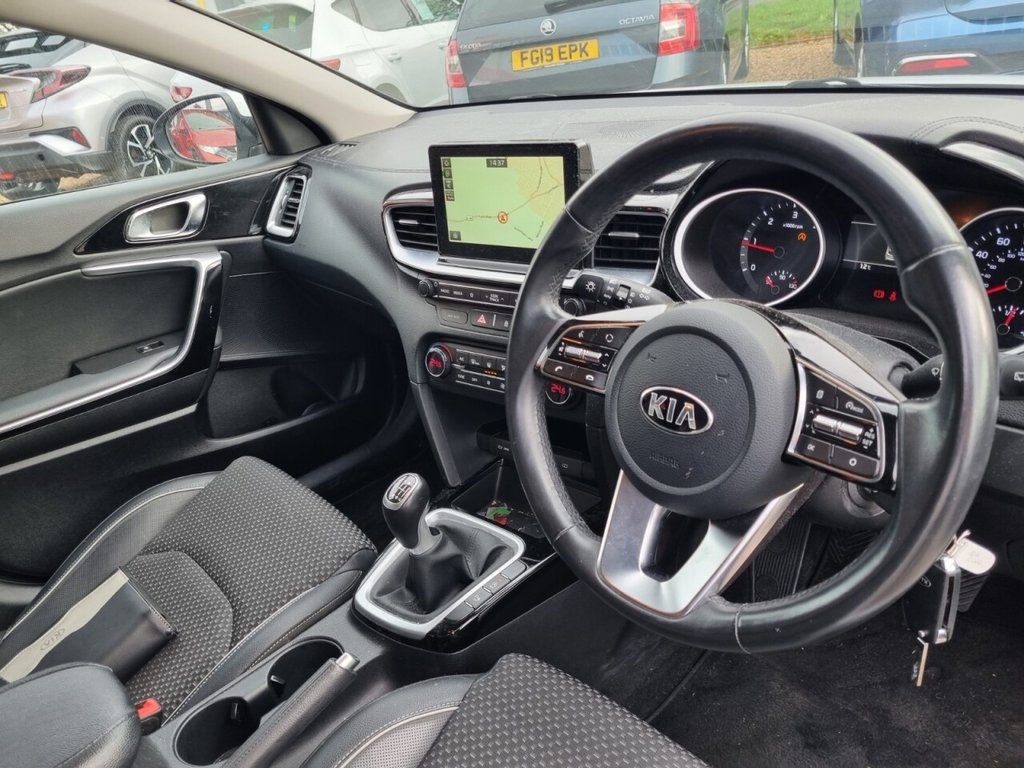 Used Kia Ceed 2018 for sale - 76356905: Photo 8