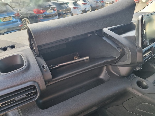 Used Vauxhall Combo Life 2020 for sale - 75752511: Photo 23