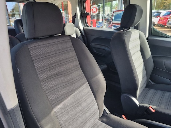 Used Vauxhall Combo Life 2020 for sale - 75752511: Photo 24