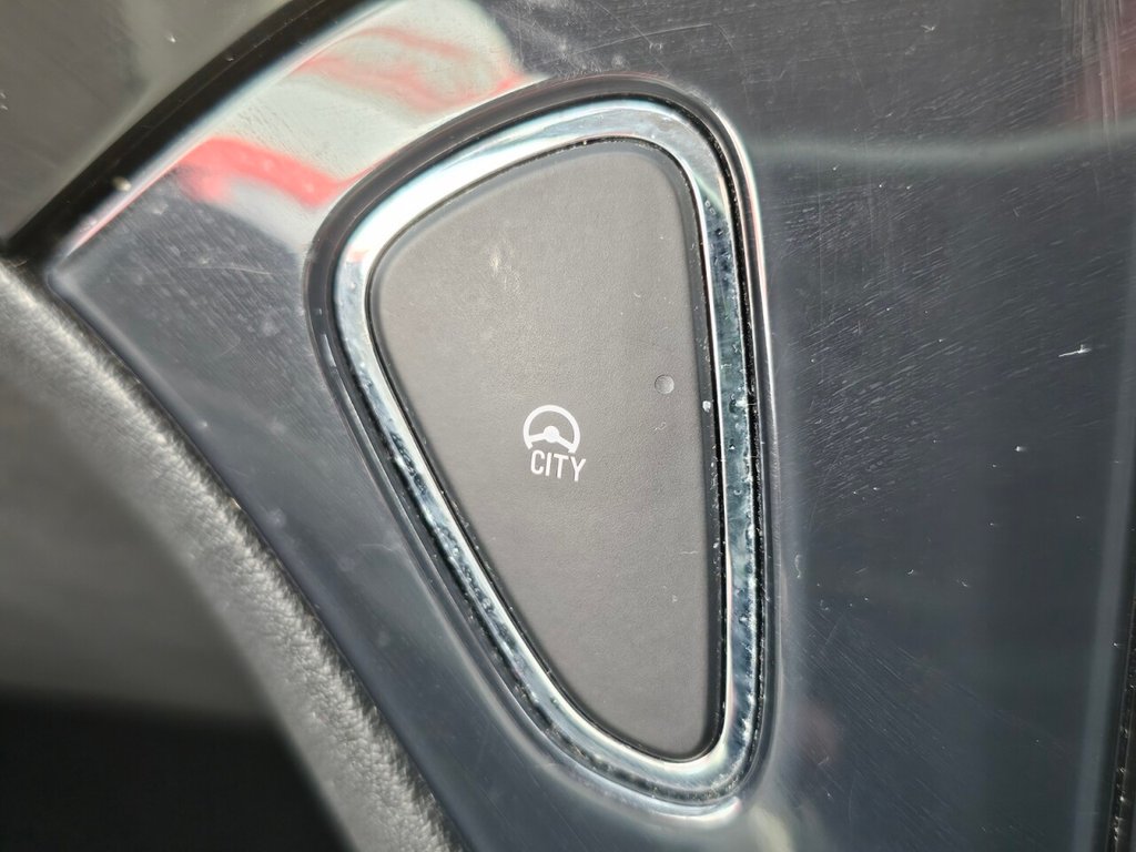 Used Vauxhall Corsa 2015 for sale - 76356923: Photo 33