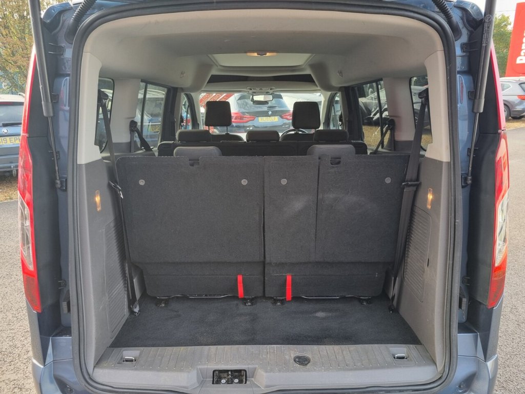 Used Ford Grand Tourneo Connect 2020 for sale - 75801545: Photo 14