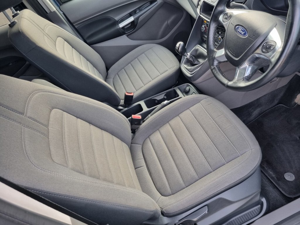 Used Ford Grand Tourneo Connect 2020 for sale - 75801545: Photo 29