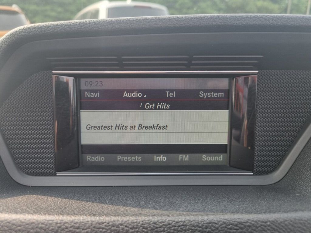 Used Mercedes-Benz E Class 2012 for sale - 76345800: Photo 36