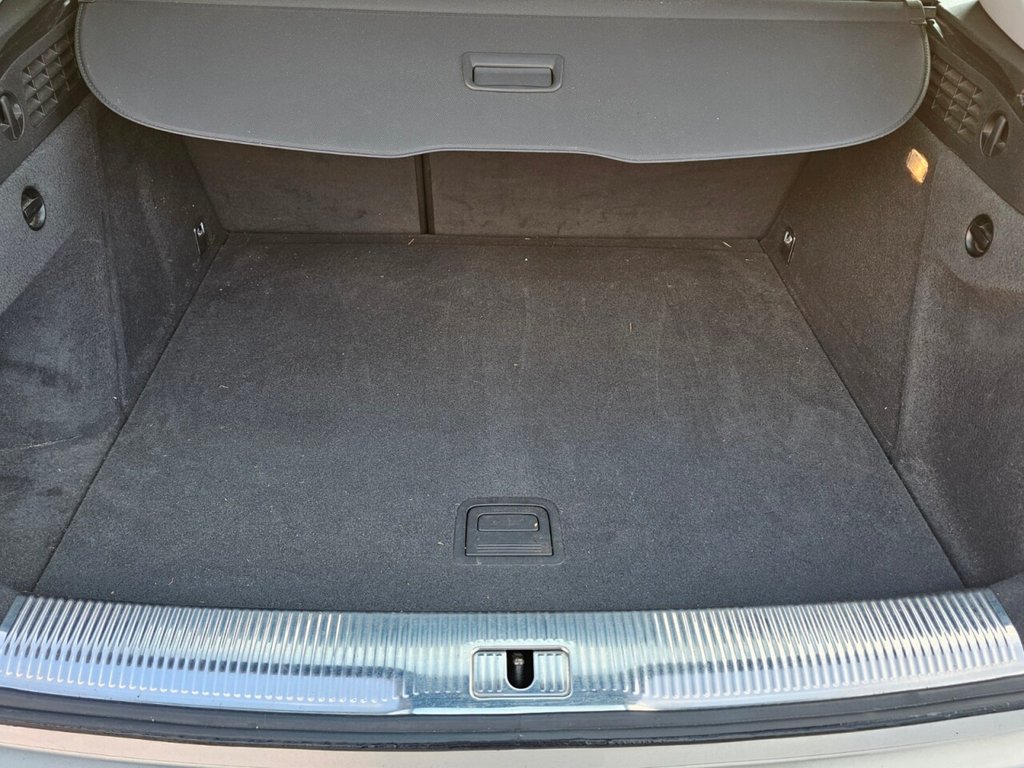 Used Audi Q3 2015 for sale - 77654997: Photo 12