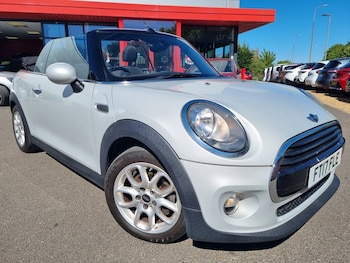 Used MINI Convertible 2017 for sale - 78444960: Photo