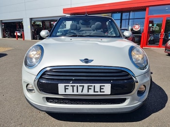 Used MINI Convertible 2017 for sale - 78444960: Photo