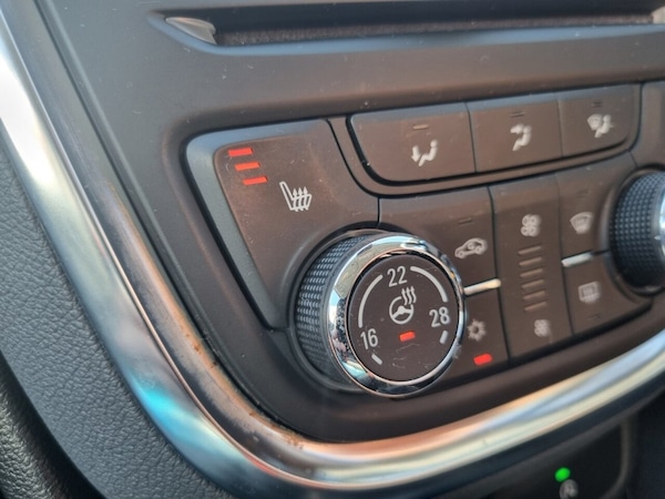 Used Vauxhall Mokka 2016 for sale - 75433088: Photo 2