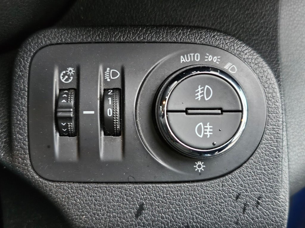 Used Vauxhall Combo Life 2021 for sale - 76820882: Photo 20