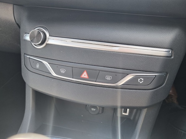 Used Peugeot 308 SW 2020 for sale - 74947251: Photo 32