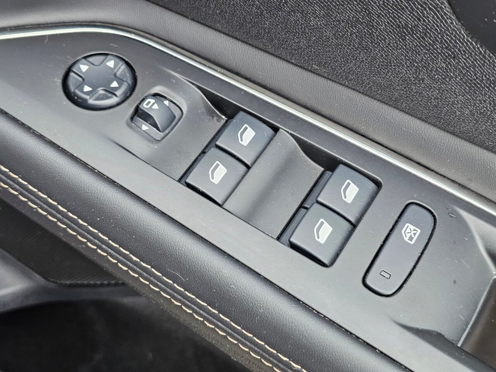 Used Peugeot 3008 2018 for sale - 76345460: Photo 32