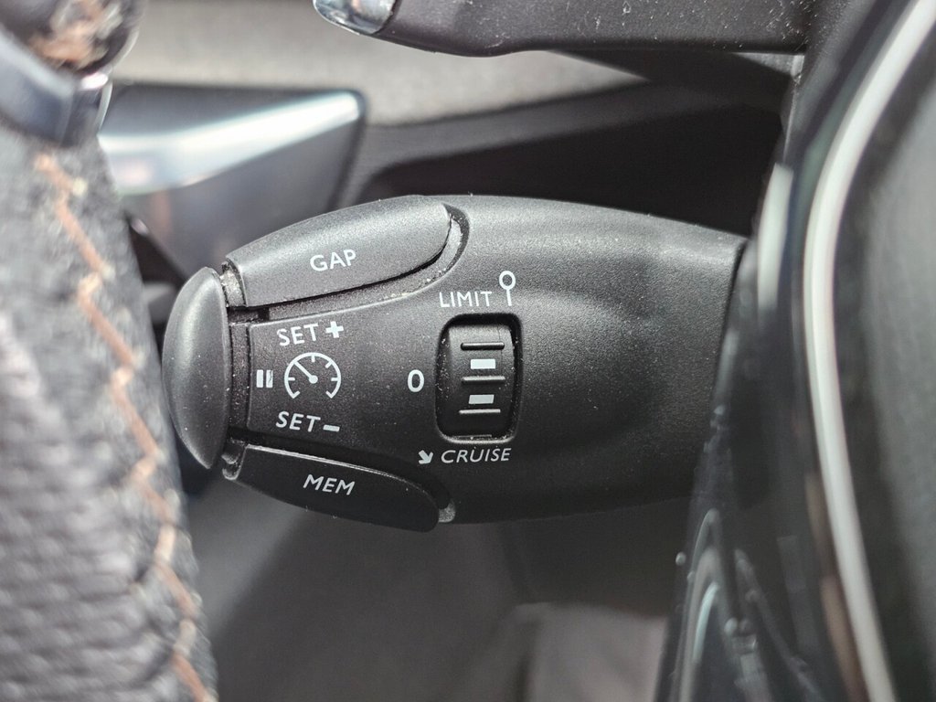 Used Peugeot 3008 2018 for sale - 76345460: Photo 40