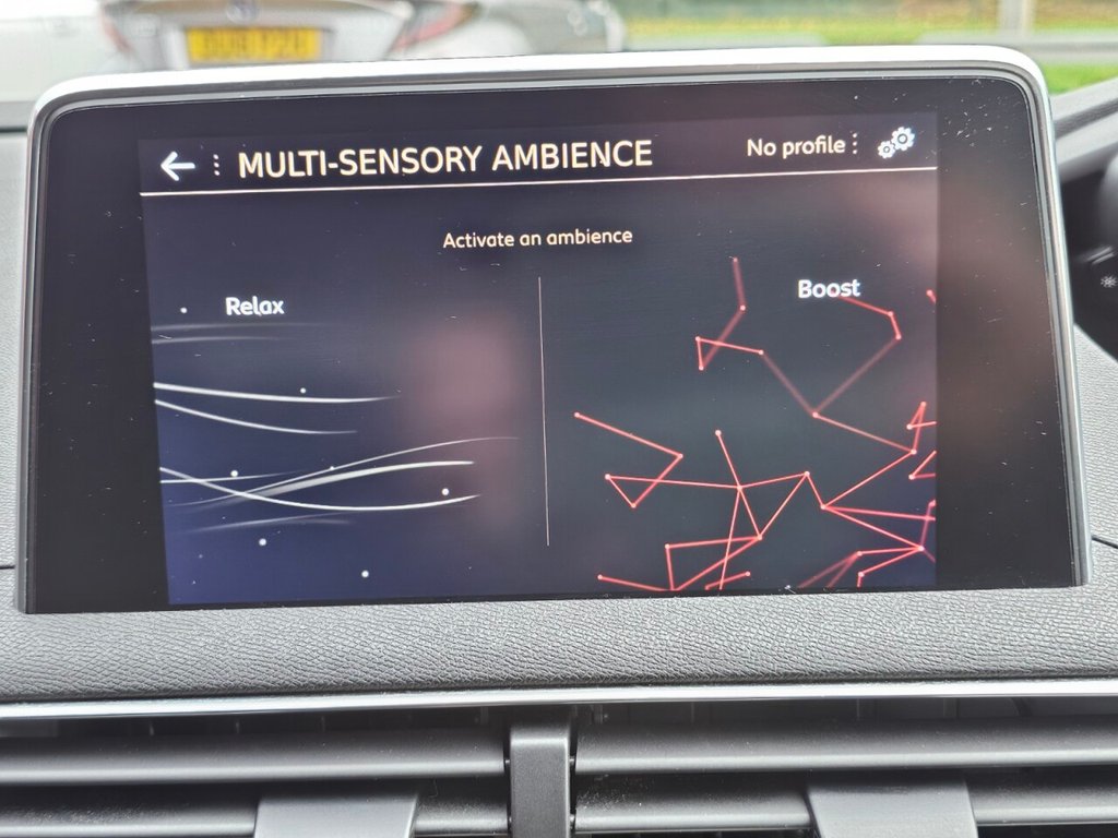 Used Peugeot 3008 2018 for sale - 76345460: Photo 49