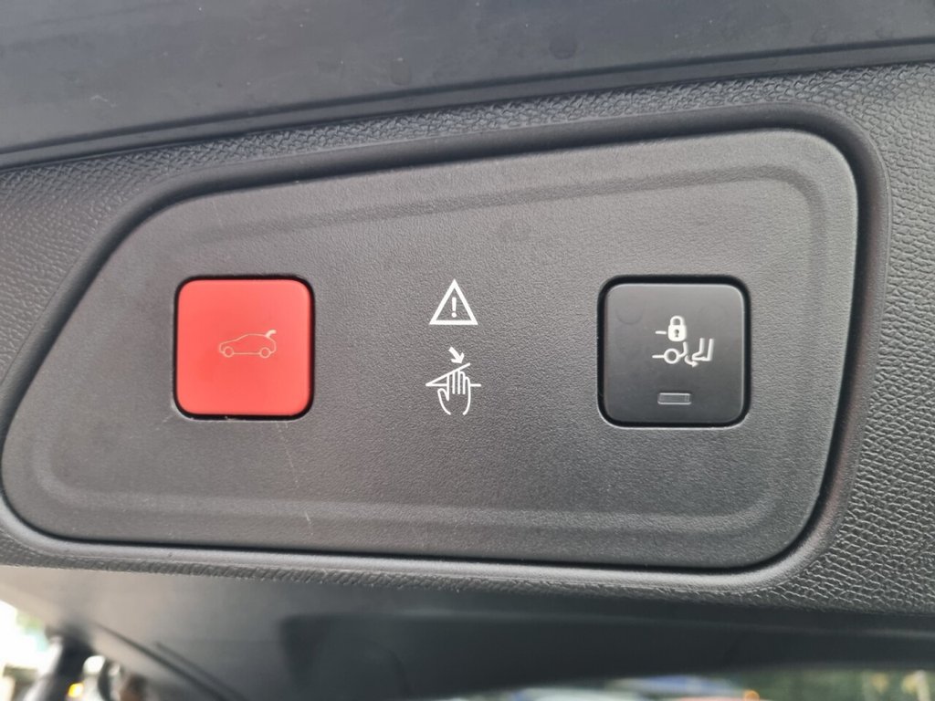 Used Peugeot 3008 2018 for sale - 76345460: Photo 7