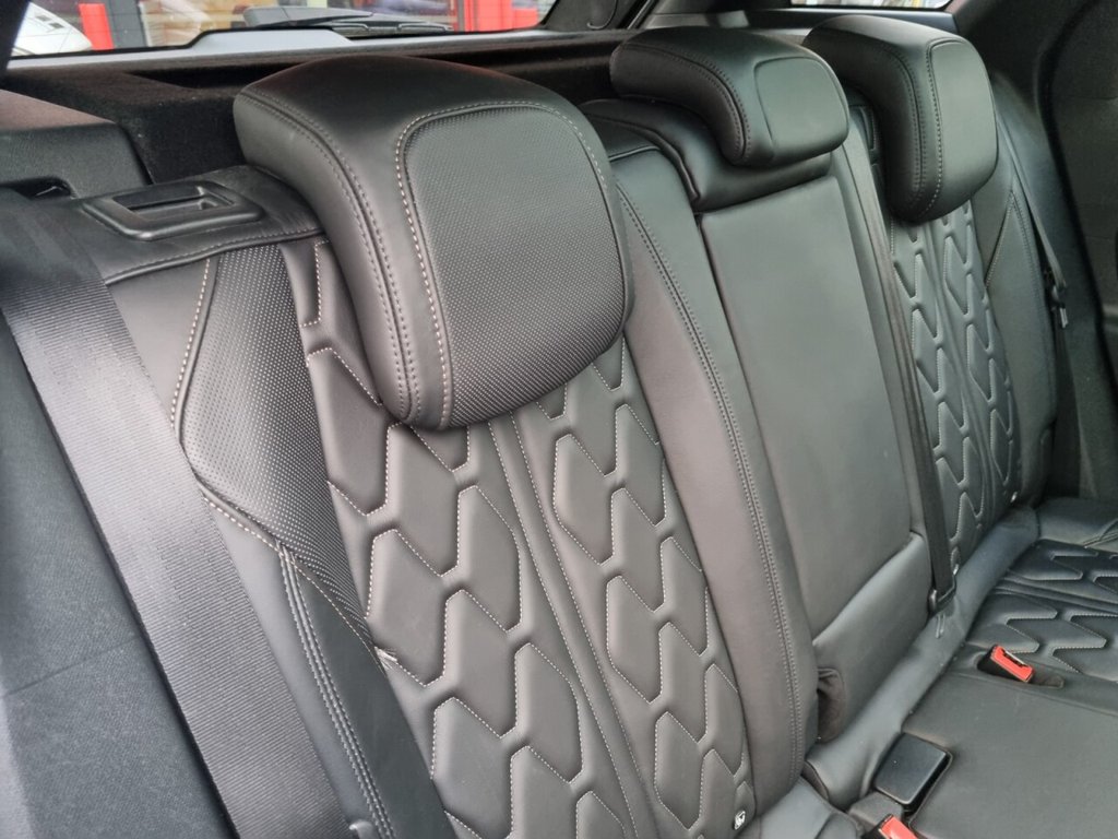 Used Peugeot 3008 2018 for sale - 76345460: Photo 8