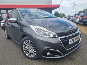 Used Peugeot 208 2019 for sale - 79345383: Photo